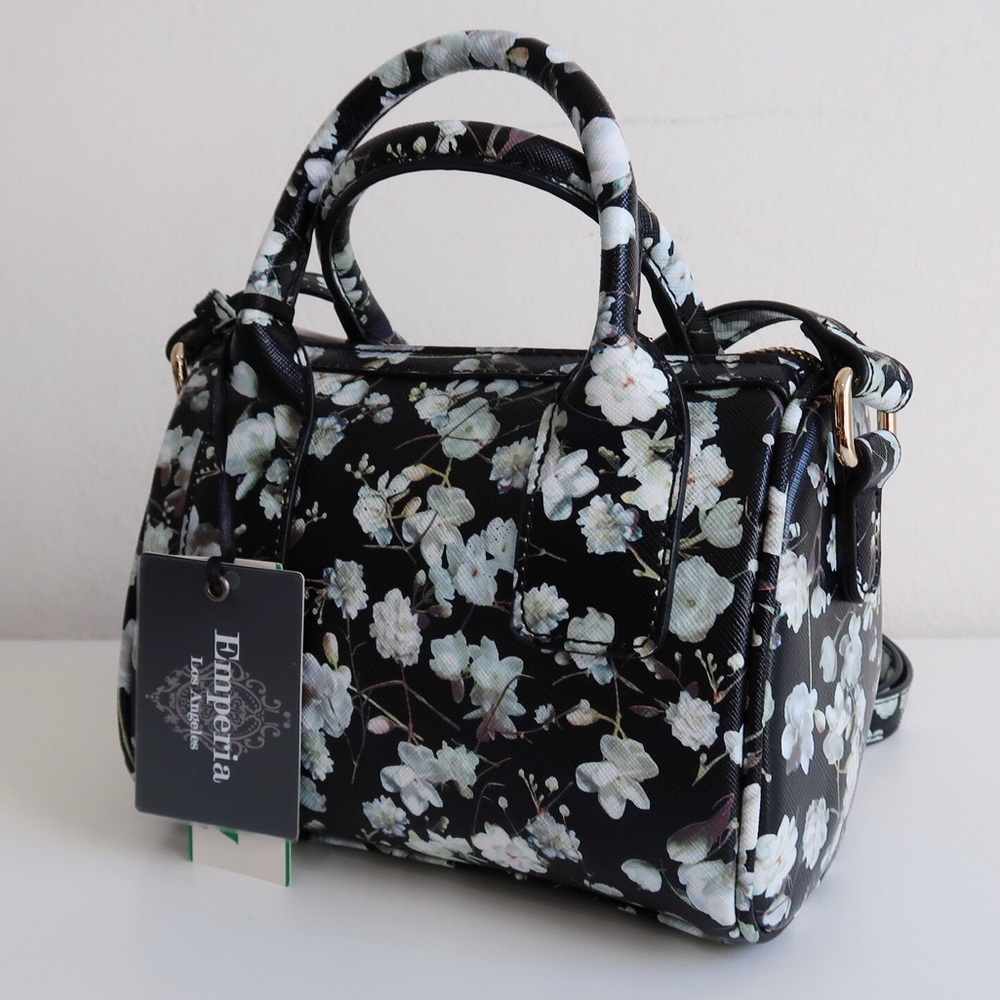 NWT Emperia Los Angeles Floral Crossbody Purse